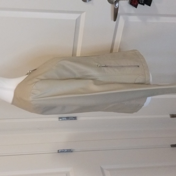 Kenneth Cole Reaction Size Medium Women's Moto Jacket, Oatmeal, NWOT - Picture 6 of 10